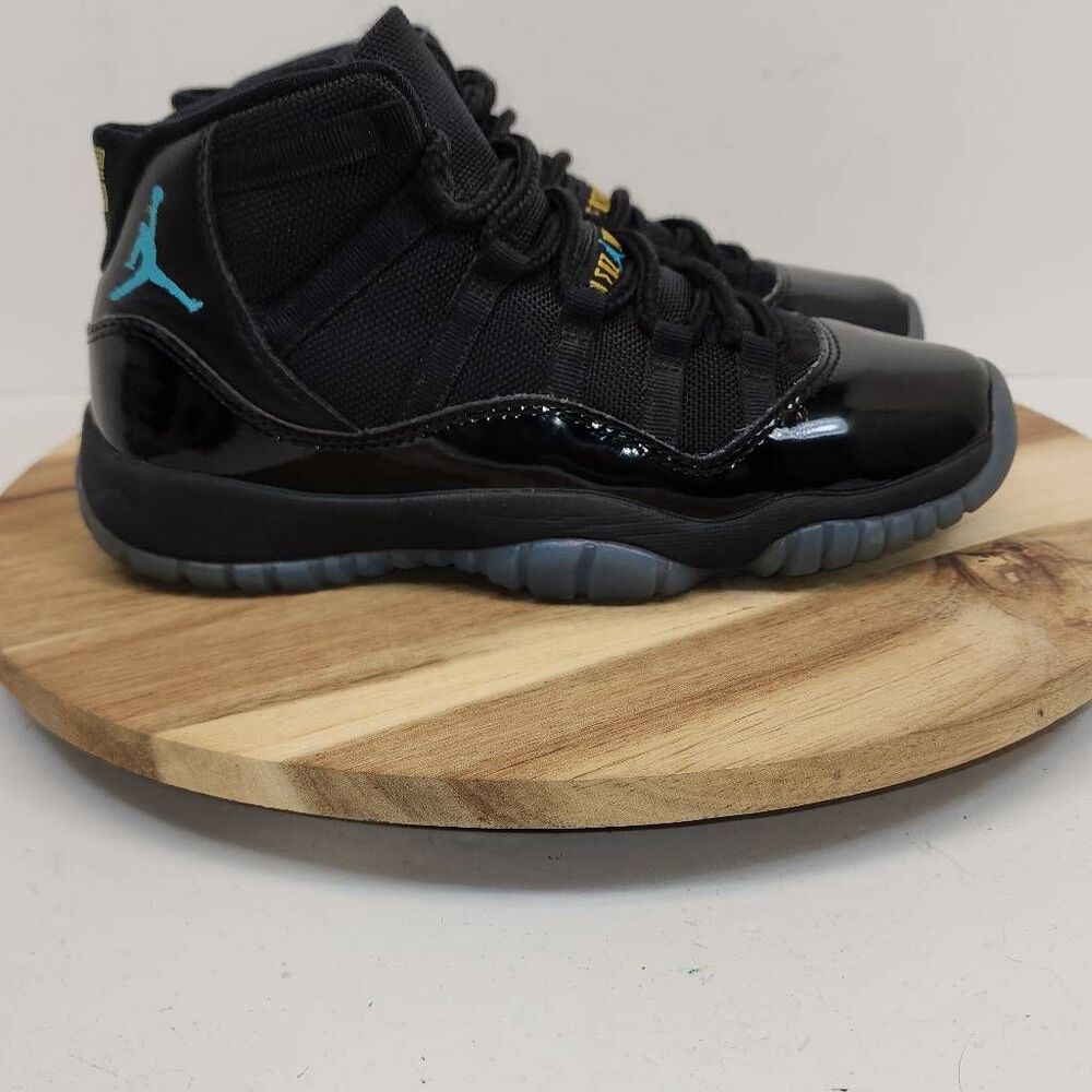 Nike Air Jordan 11 Retro GS Black Gamma Blue 5Y 378038-047